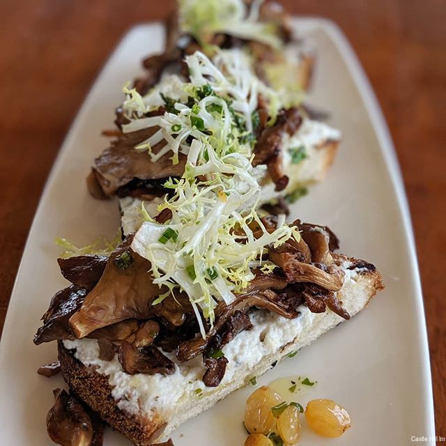 Фото Castle Hill Inn