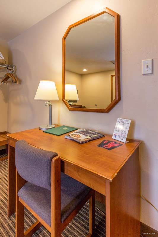 Фото Rabbit Ears Motel