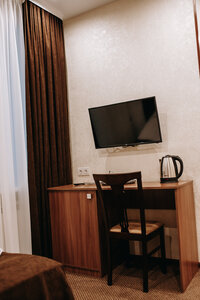 Lux (Kamen-na-Obi, Molodyozhnaya ulitsa, 6А), hotel