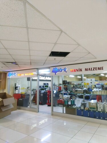 Piramit Teknik Malzeme Fotoğraf 2