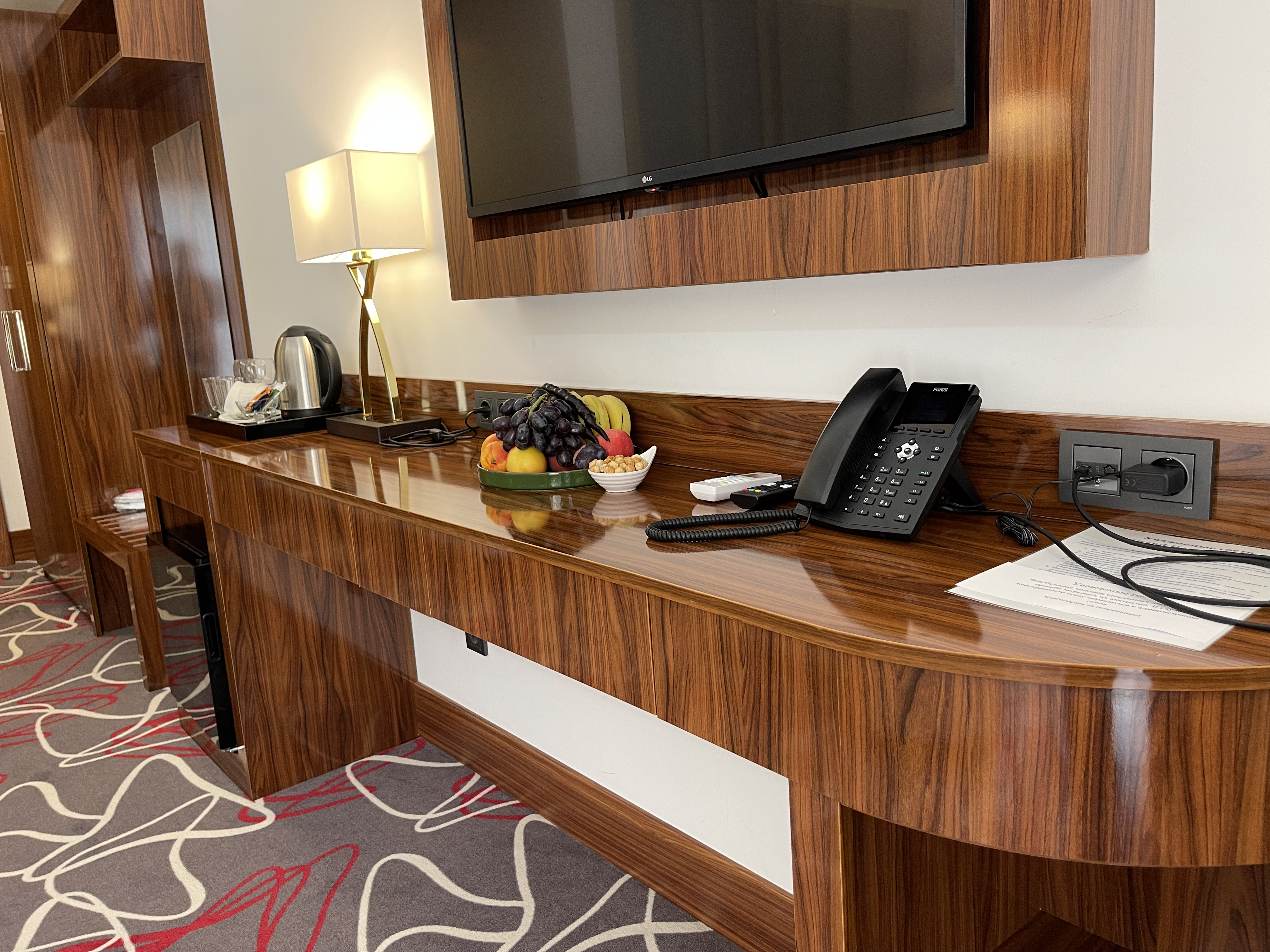 Фото Гранд Отель Сухум