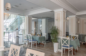 Гостиница Alean Family Biarritz