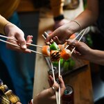 Mokkano (Entuziastov Highway, 5Б), sushi bar