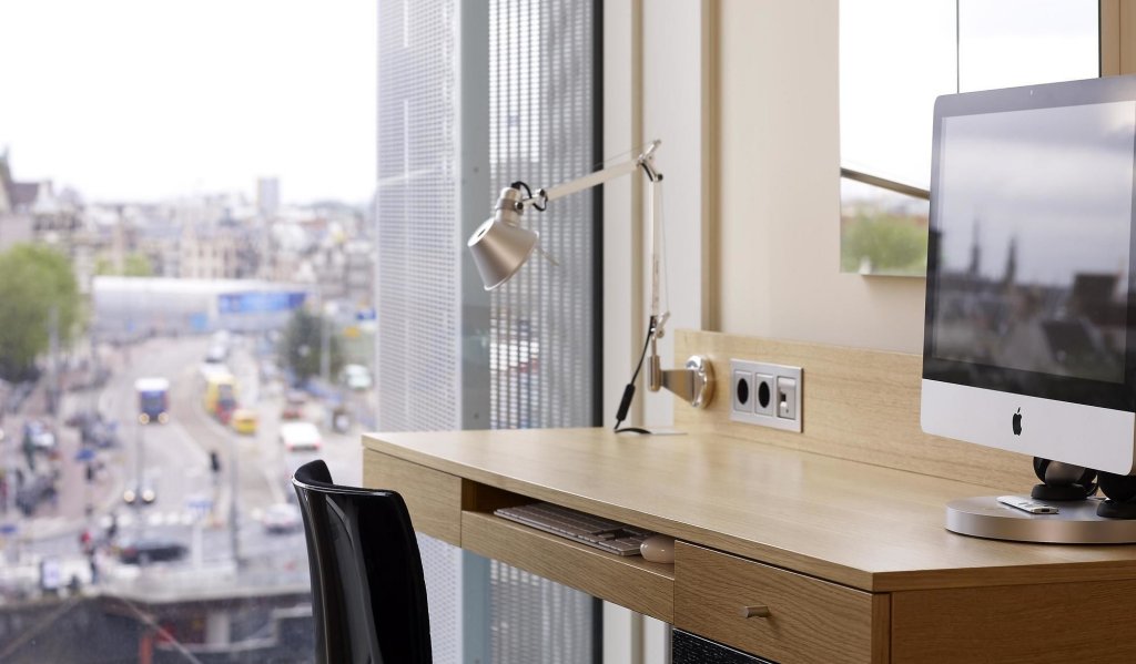 Фото DoubleTree by Hilton Hotel Amsterdam