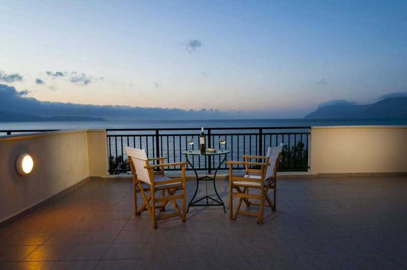 Гостиница Mesogios Beach Hotel