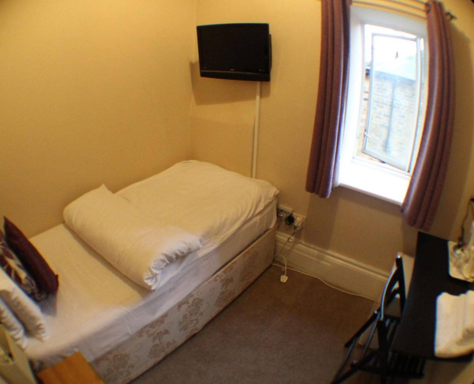 Фото Edgerton Hotel