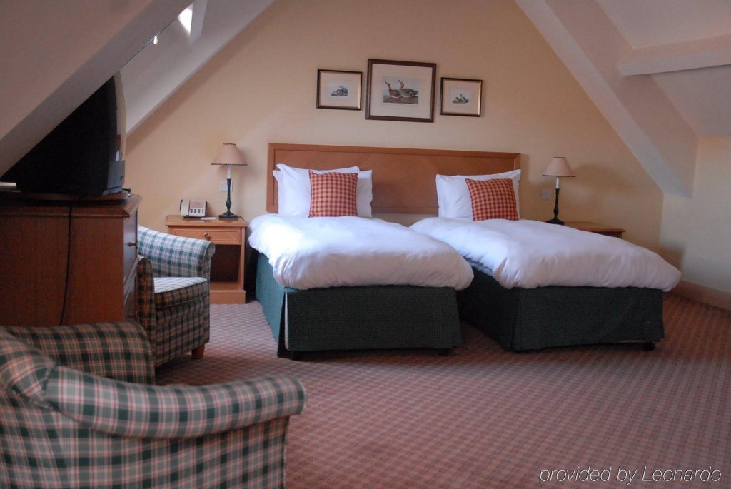 Фото The Falstaff Hotel