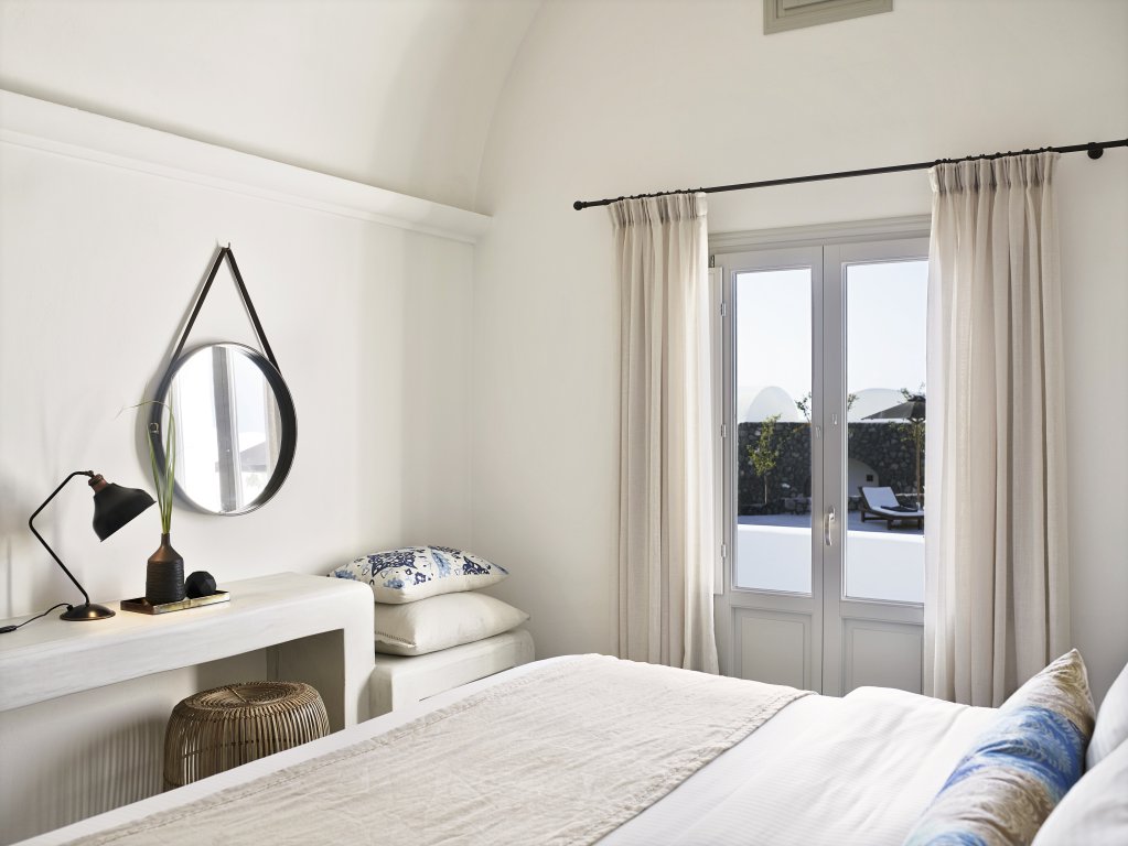 Фото Santo Maris Oia Luxury Suites & SPA
