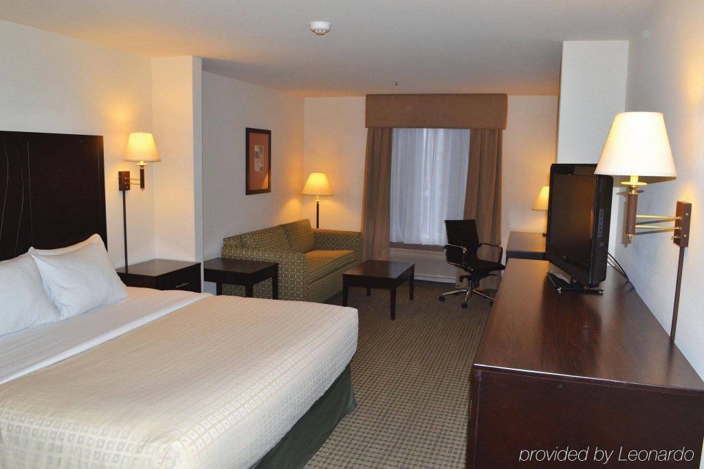 Фото La Quinta Inn & Suites by Wyndham Moscow Pullman