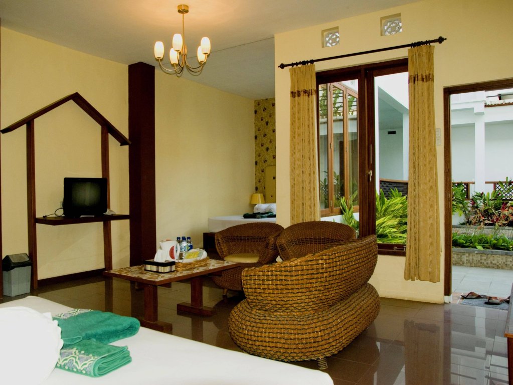 Фото Hotel Gradia 2