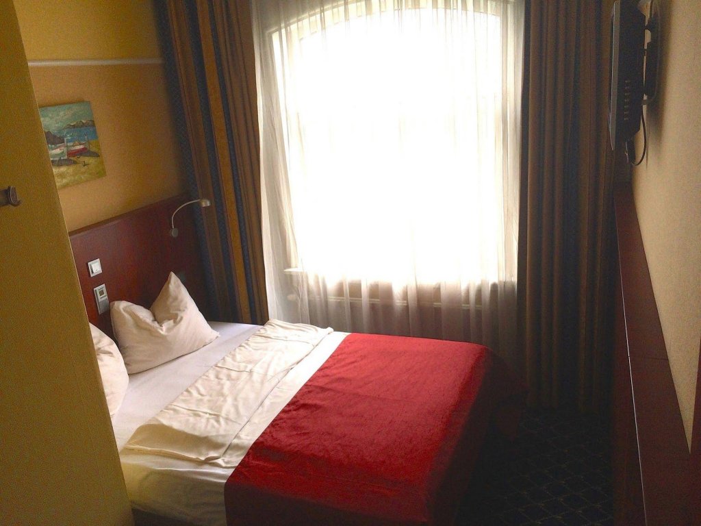 Фото Hotel De Nieuwe Doelen