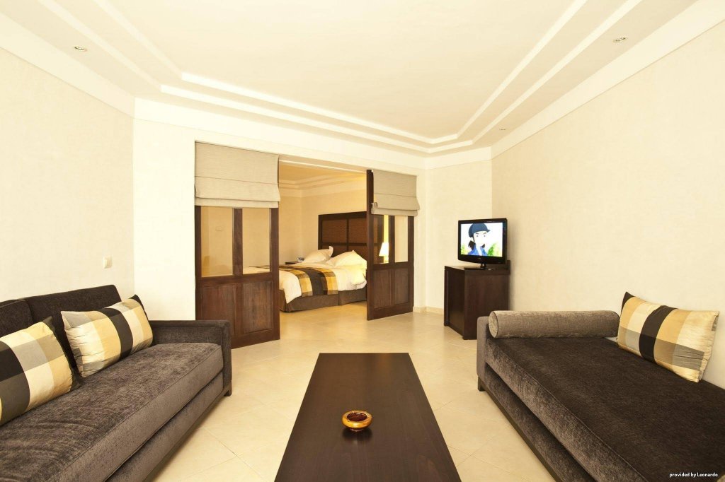Фото Odyssee Park Hotel