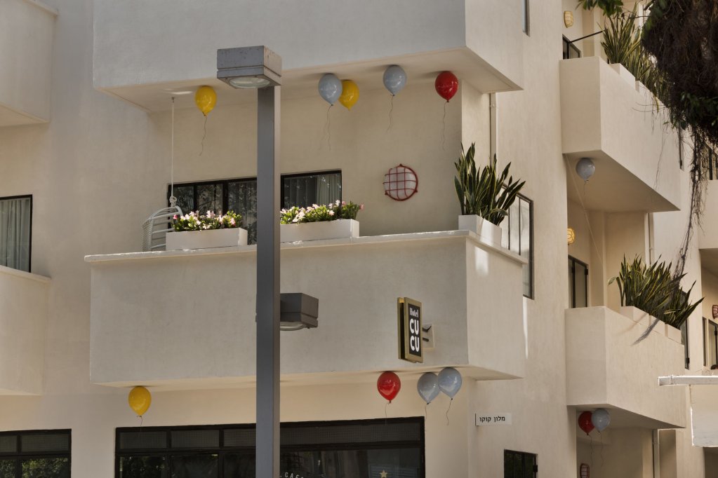 Фото отеля 1