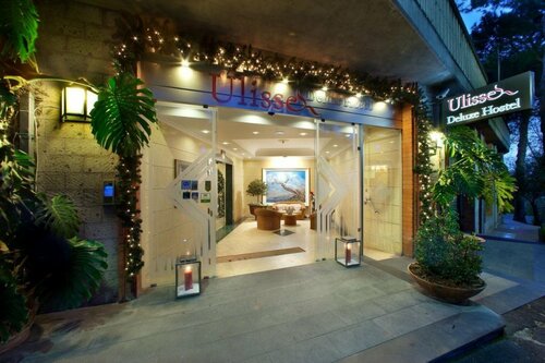 Хостел Ulisse Deluxe Hostel в Сорренто