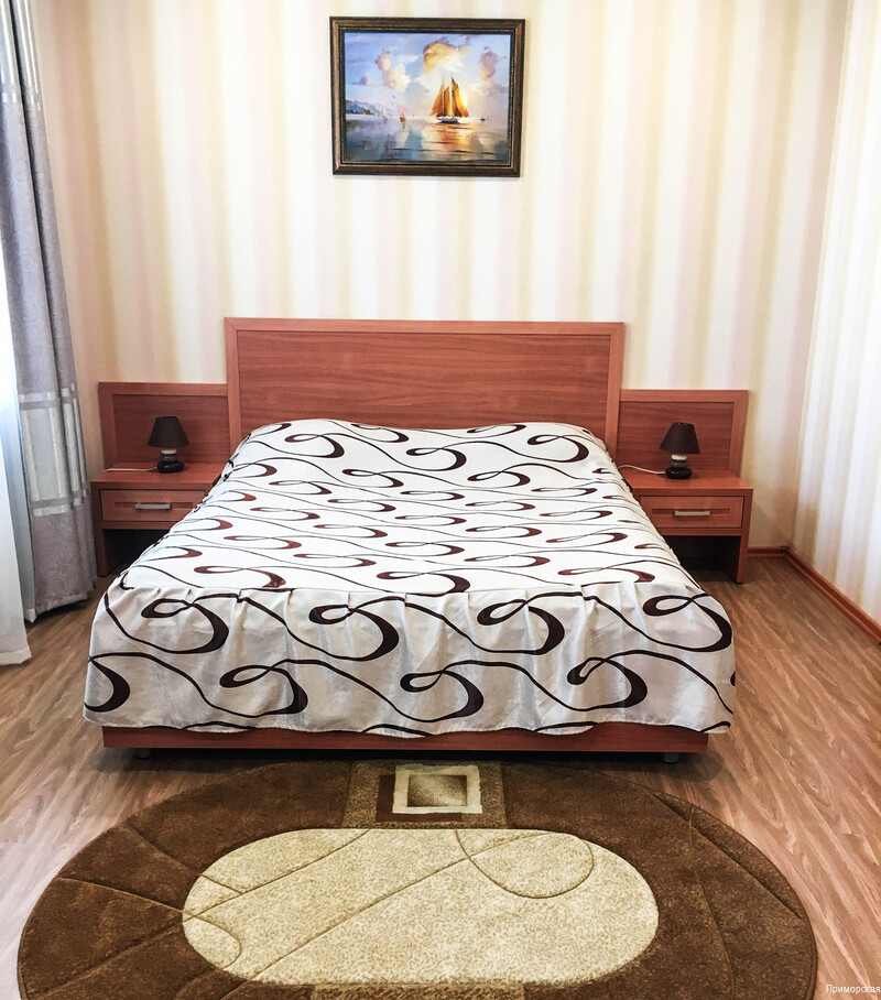 Фото Приморская