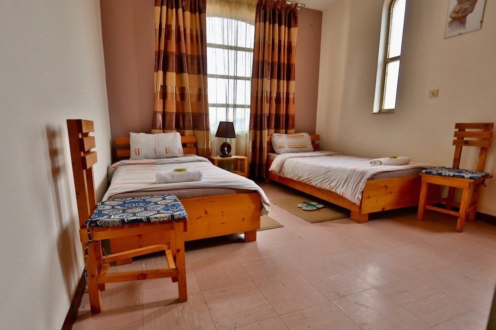 Фото Mr. Martins Cozy Place