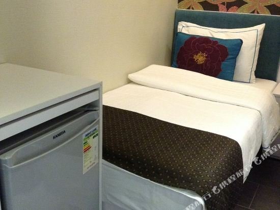 Фото Seasons Hotel - Tsim sha tsui