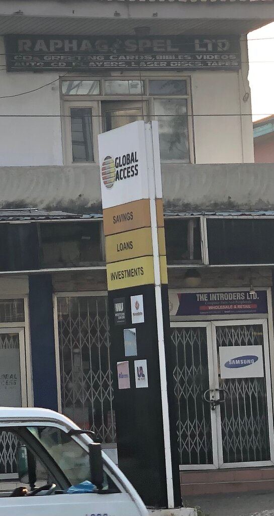 Discs, vynil Rapha gospel Ltd, Accra, photo