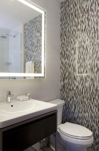 Фото Broadway Plaza Hotel