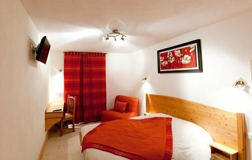 Гостиница Hotel Les Alpins