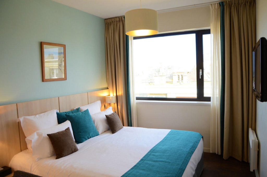 Фото L'Echappée - Hôtel Casino Dieppe