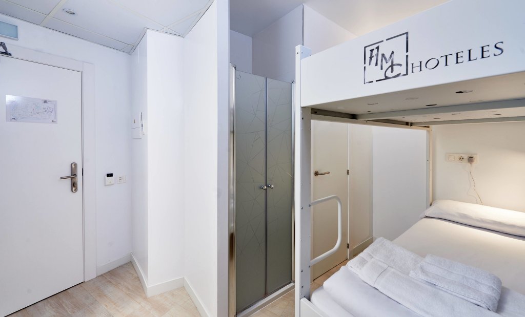 Фото Monjas Del Carmen Hotel