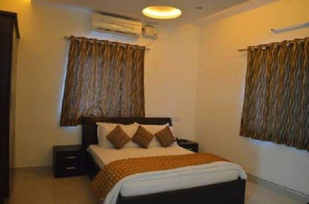 Фото Swan Suites