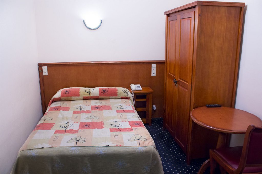 Фото Hotel Continental Gare du Midi