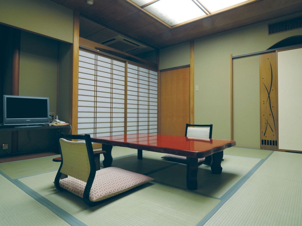 Фото Kinokuniya Yusenkan