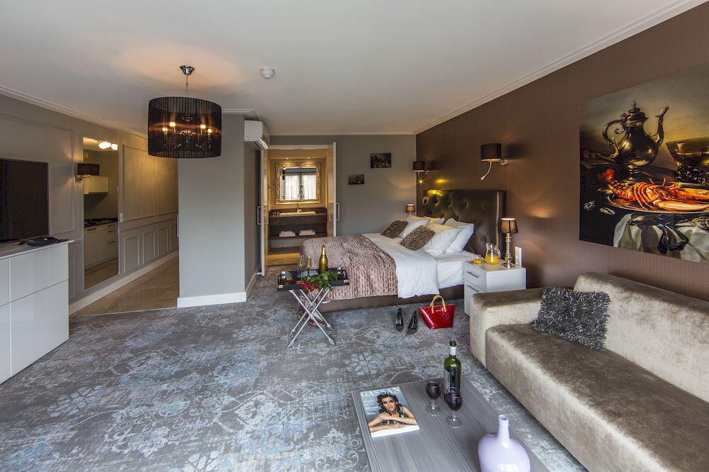 Фото Luxury Suites Amsterdam
