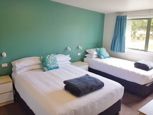 Гостиница Martinborough Top 10 Holiday Park