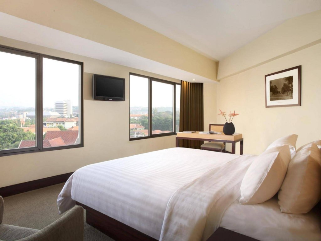 Фото Hotel Santika Premiere Semarang