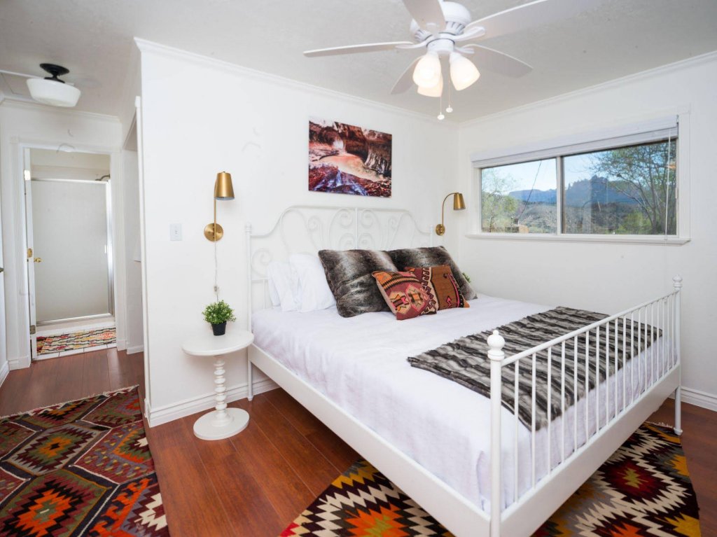 Фото Red Rock Inn