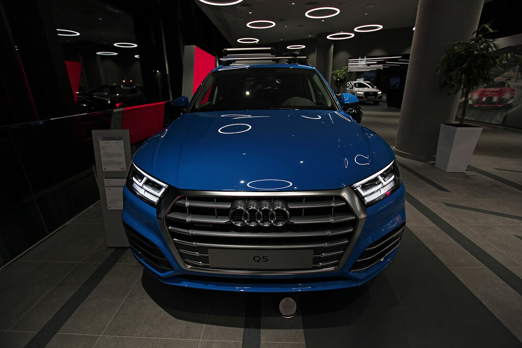 Audi центр петроградский телефон