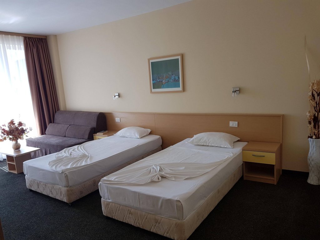 Фото Hotel Kalofer