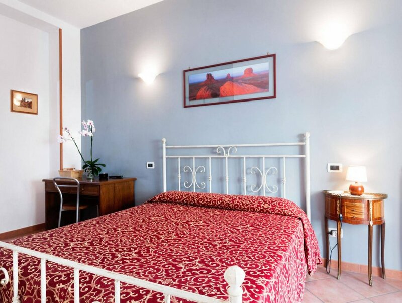 Гостиница B&b Re di Roma в Риме