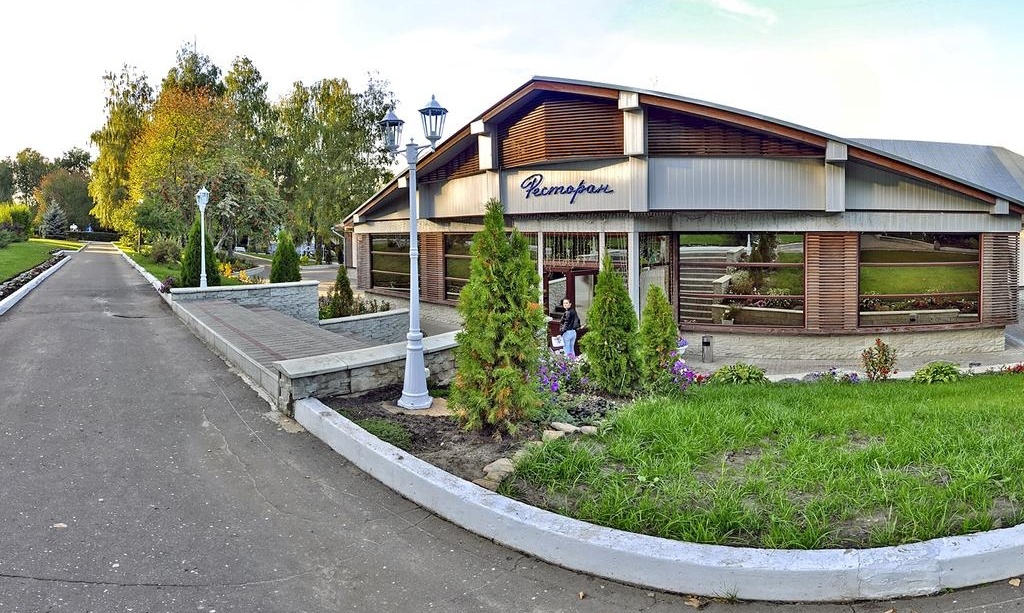 Фото отеля 2