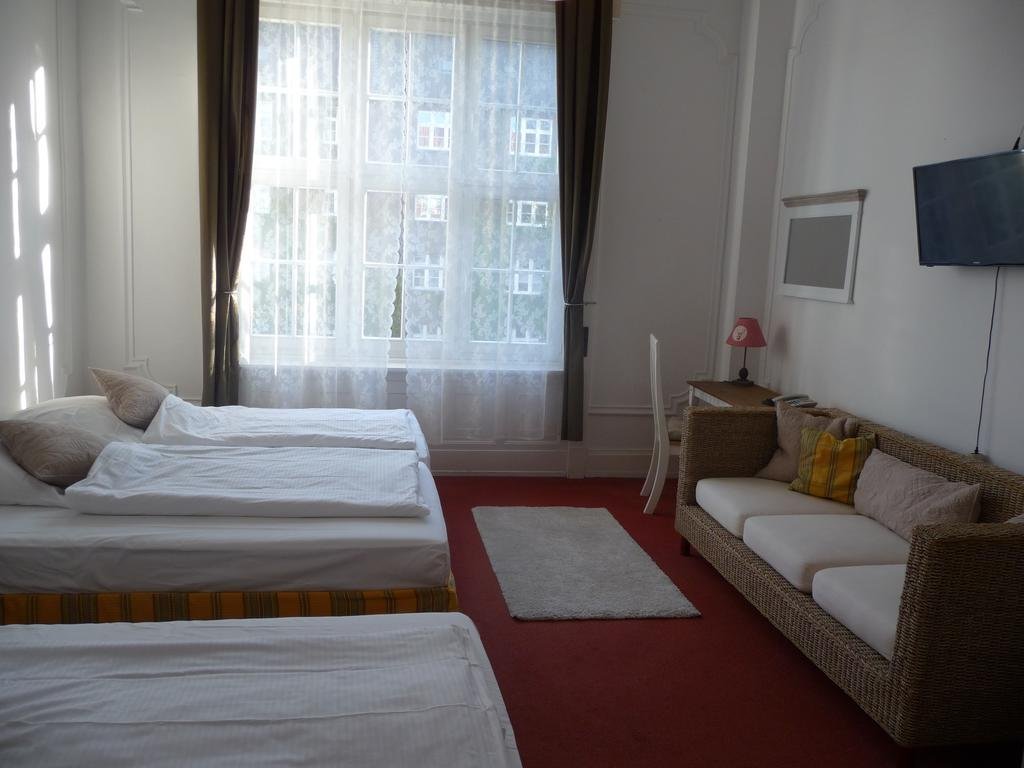 Фото Hotel Bellmoor Im Dammtorpalais