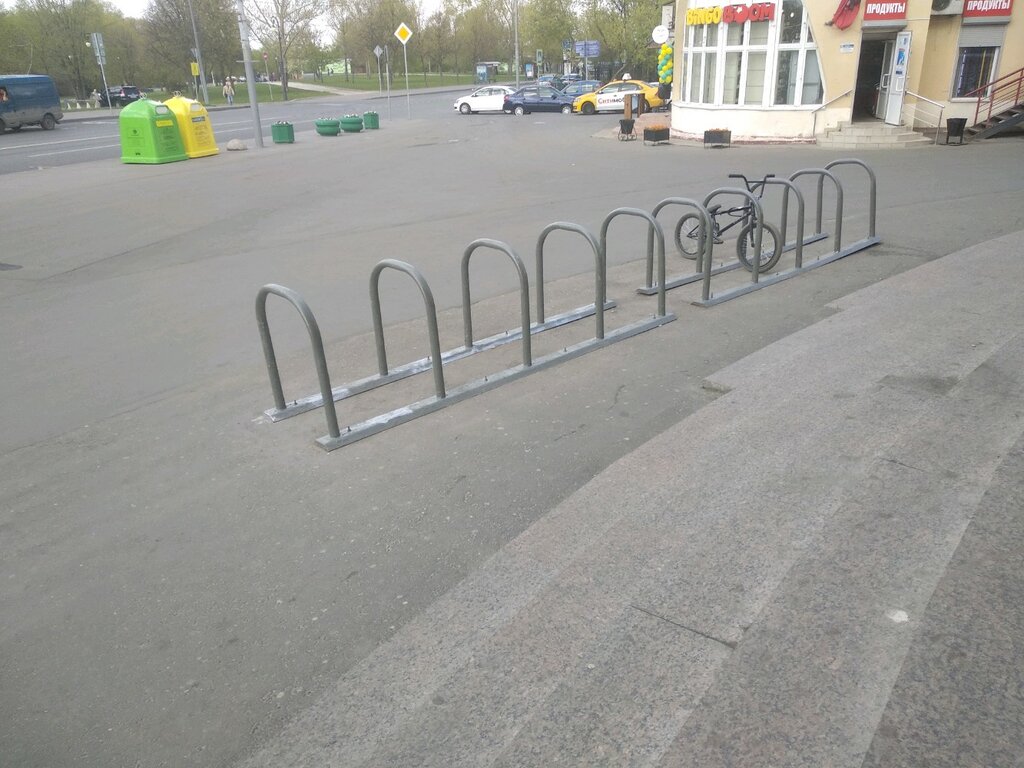 Bicycle parking Bicycle parking, Moscow, photo