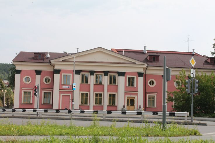 Библиотека Детская библиотека, Новоуральск, фото