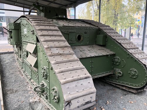   Mark V    104  2     