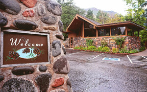 Junipine Resort (Arizona, Yavapai County, Oak Creek), hotel