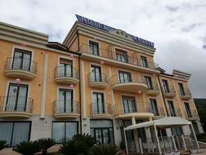 Гостиница Hotel Apulia в Сан-Джованни-Ротондо