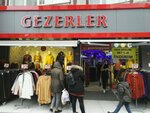 Gezerler (Istanbul, Eski Edirne Asfalti Avenue, 1261A) ، متجر ملابس