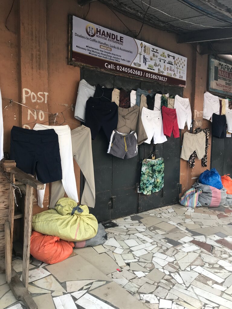 Hardware market Handle Master Ent, Accra, photo