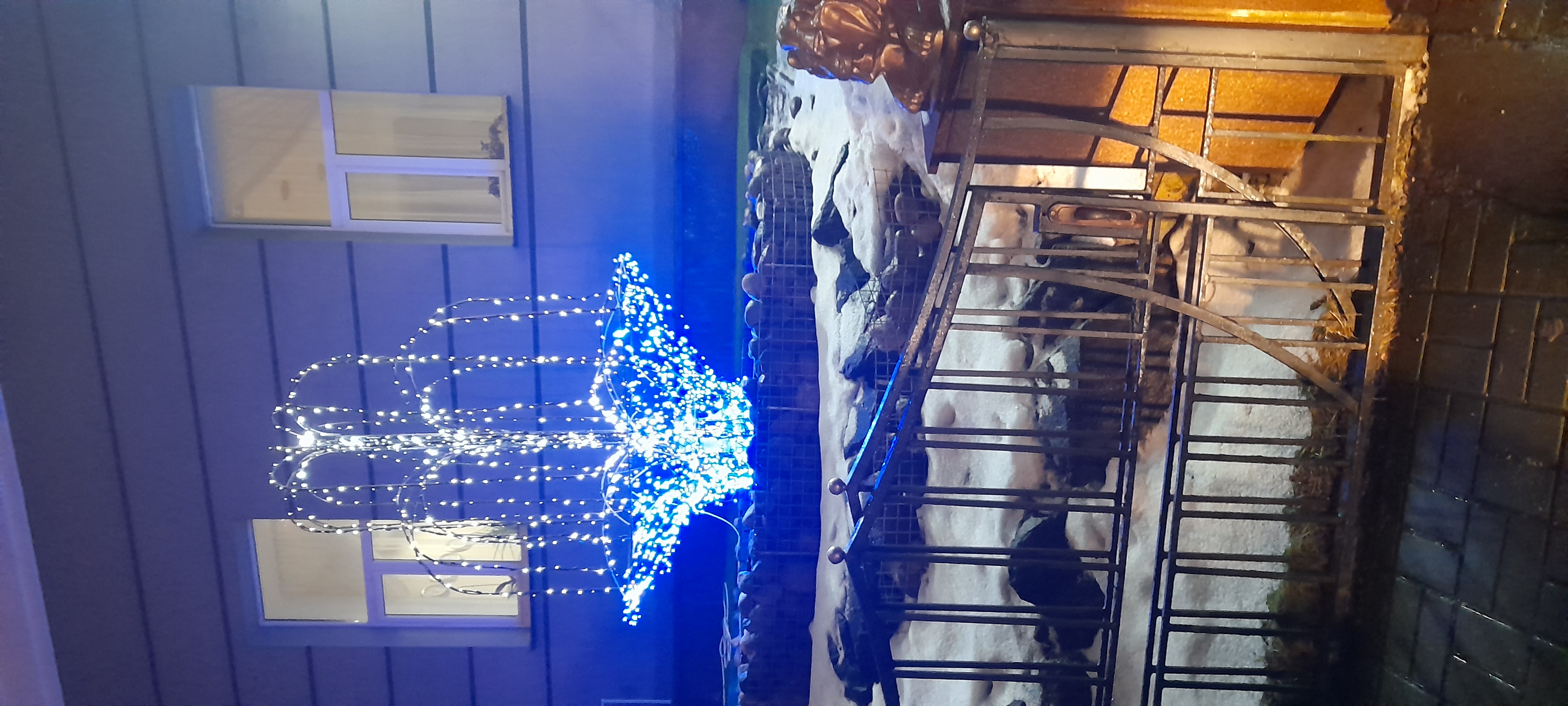 Фото У фонтана