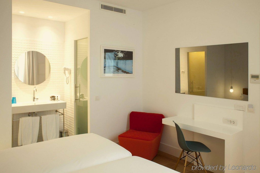 Фото One Shot Prado 23