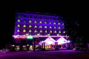 Гостиница Van Phat Riverside Hotel