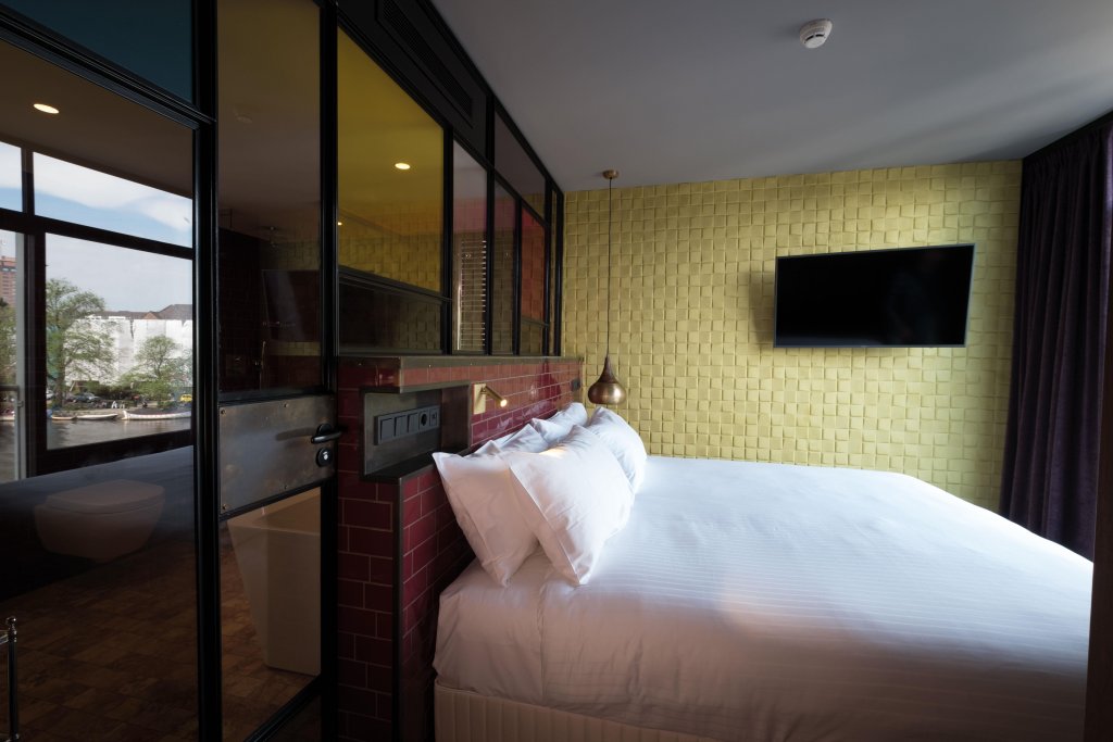 Фото Apollo Hotel Amsterdam, a Tribute Portfolio Hotel