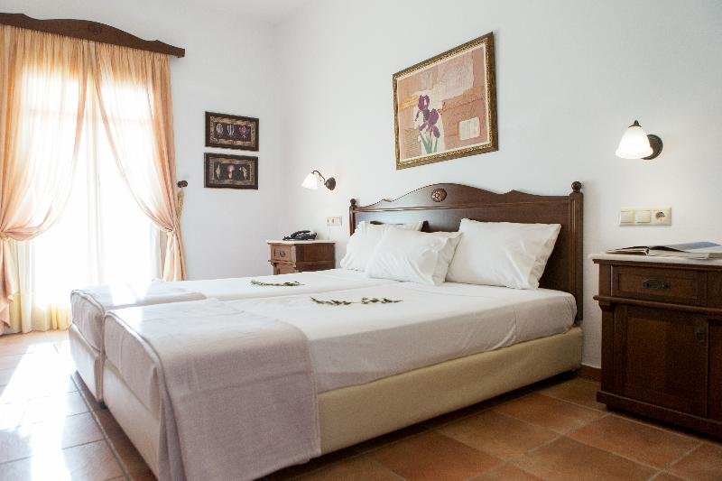 Фото Plaza Beach Hotel